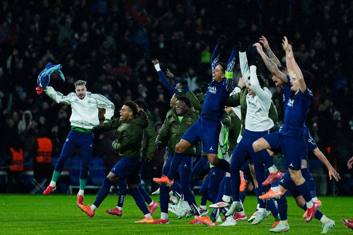 经在杯赛证 经在杯赛证