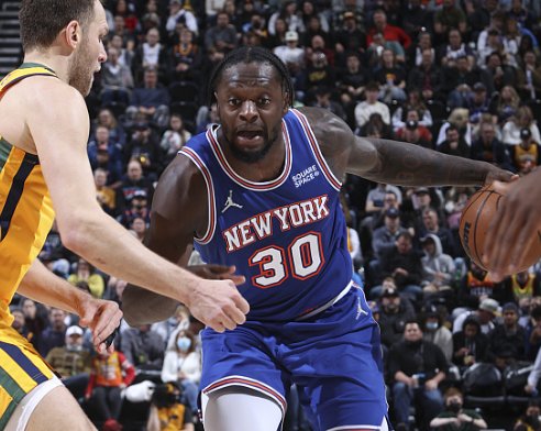 称赞了队员 称赞了队员