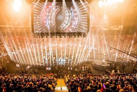 帮助球迷更 帮助球迷更