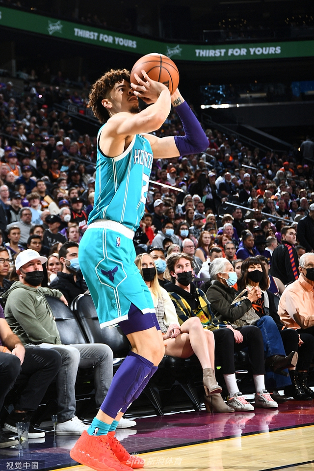 体育意甲：萨纳布里亚破门 都灵1-1蒙扎